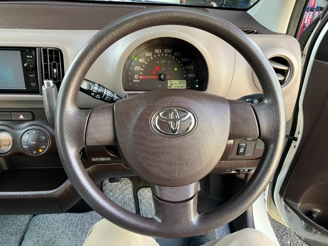 パッソ Ｘ　Ｇパッケージ　ワンオーナー　純正ナビ　フルセグＴＶ　バックカメラ　ＥＴＣ　Ｂｌｕｅｔｏｏｔｈ接続　スマートキー　禁煙車（3枚目）