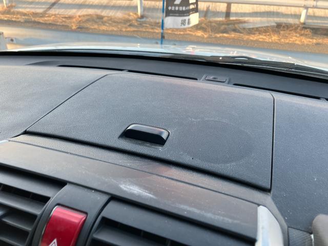 ゼストスパーク Ｗターボ　ＥＴＣ　ＣＤ　オートエアコン　アルミホイール　ＨＩＤ　スマートキー　スタイリッシュパッケージ　本革巻きステアリングホイール（19枚目）