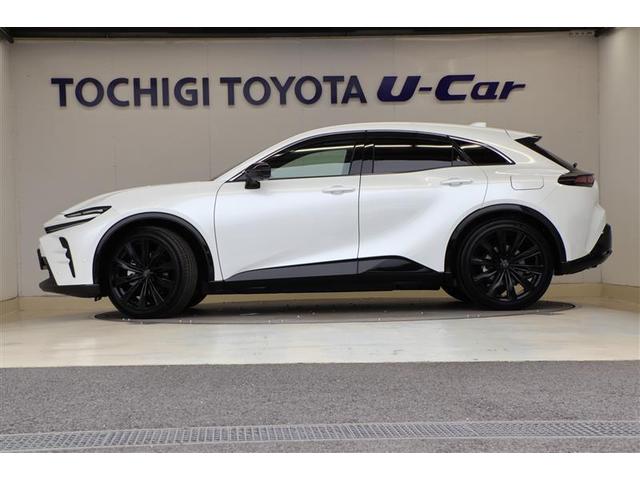 クラウンスポーツ Ｚ　４ＷＤ　メモリーナビ　ＥＴＣ　バックカメラ　革シート　サンルーフ　アルミホイール　フルセグ　オートクルーズコントロール　１００Ｖ電源　衝突防止システム　ＬＥＤヘッドランプ　ドライブレコーダー　エアコン（2枚目）