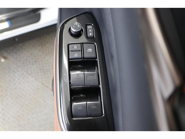 クラウンスポーツ Ｚ　４ＷＤ　メモリーナビ　ＥＴＣ　バックカメラ　革シート　サンルーフ　アルミホイール　フルセグ　オートクルーズコントロール　１００Ｖ電源　衝突防止システム　ＬＥＤヘッドランプ　ドライブレコーダー　エアコン（26枚目）