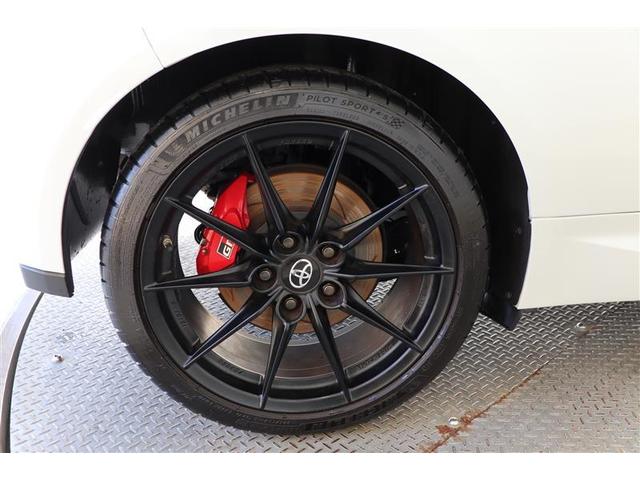 GRヤリス RZ ハイパフォーマンス 4WD メモリーナビ ETC バックカメラ アルミホイール オートクルーズコントロール アイドリングストップ 衝突防止システム LEDヘッドランプ スマートキー 盗難防止システム 横滑り防止装置(18枚目)