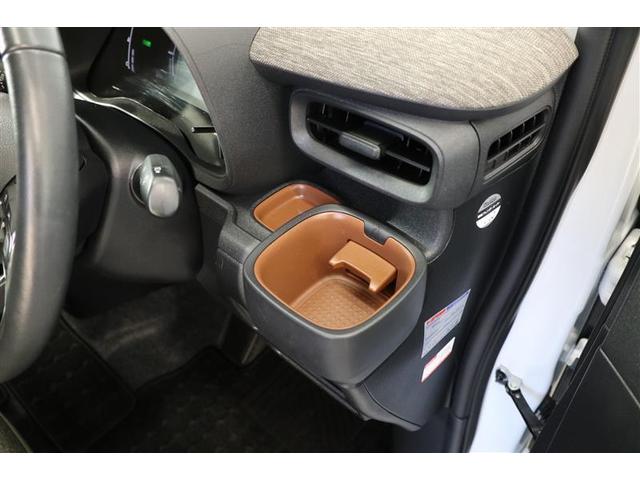 シエンタ ハイブリッドZ 後席モニター ナビ バックモニター Bluetooth接続 フルセグTV ETC 両側電動スライドドア LEDヘッドライト ドライブレコーダー シートヒーター(32枚目)