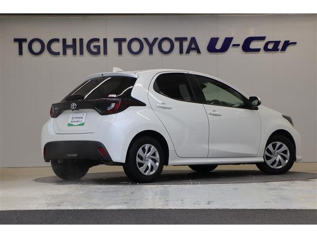 ヤリス Ｘ　メモリーナビ　バックモニター　Ｂｌｕｅｔｏｏｔｈ接続　衝突軽減ブレーキ　踏み間違い防止装置　ＥＴＣ（3枚目）