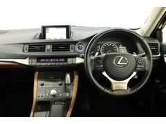 ＣＴ ＣＴ２００ｈ　バージョンＬ　メモリーナビ　ＥＴＣ　バックカメラ 0400832A20250509T004 4