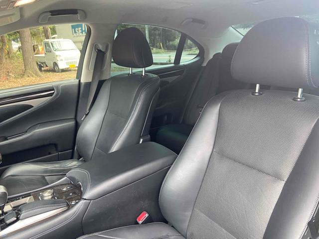 ＬＳ ＬＳ６００ｈ　バージョンＣ　Ｉパッケージ　４ＷＤ　クリアランスソナー　オートクルーズコントロール　ナビ　ＴＶ　アルミホイール　オートライト　ＬＥＤヘッドランプ　ＣＶＴ　シートエアコン　スマートキー　盗難防止システム　パワーシート　ブルーレイ（9枚目）