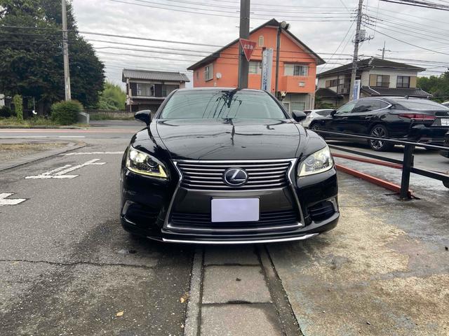 ＬＳ ＬＳ６００ｈ　バージョンＣ　Ｉパッケージ　４ＷＤ　クリアランスソナー　オートクルーズコントロール　ナビ　ＴＶ　アルミホイール　オートライト　ＬＥＤヘッドランプ　ＣＶＴ　シートエアコン　スマートキー　盗難防止システム　パワーシート　ブルーレイ（11枚目）