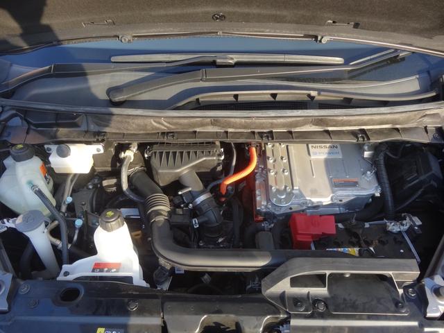 セレナ e-パワー ハイウェイスターV プロパイロット/両側電動スライドドア/アラウンドビューモニター/エマージェンシーブレーキ/10インチナビ/15インチアルミホイール(38枚目)