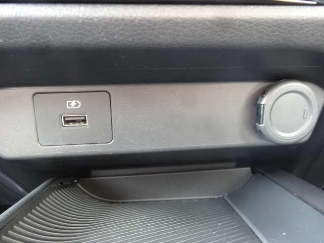 ノート 1.2 X オーディオレス車/エマージェンシーブレー リアカメラ 衝突被害軽減ブレ-キ 全方位カメラ LEDヘッドライト レーダークルーズ レーンアシスト インテリジェントキー ワンオーナー 整備記録簿 盗難防止システム サイドカーテンエアバック ABS(10枚目)