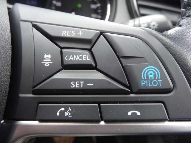 エクストレイル ２．０　２０Ｘｉ　ハイブリッド　４ＷＤ　プロパイロット／スマートルームミラー／アラ　ＬＥＤ　アダプティブクルーズコントロール　ワンオーナー　パートタイム４ＷＤ　ドライブレコーダー　ＥＴＣ　エアコン　イモビ　Ｒカメラ　アルミ　ＡＢＳ　ＴＶナビ　メモリーナビ　ワンセグＴＶ　エアバック（8枚目）