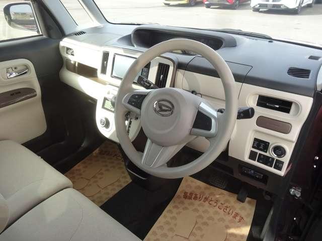 ムーヴキャンバス Xメイクアップリミテッド SAIII 7インチナビ/衝突被害軽減ブレーキ/全方位カメラ/両側電動スライドドア/LEDヘッドライト/オートマチックハイビーム/アイドリングストップ(5枚目)