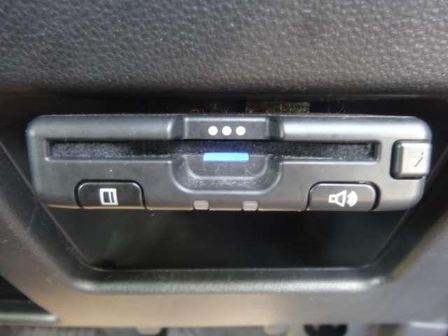 ムーヴキャンバス Xメイクアップリミテッド SAIII 7インチナビ/衝突被害軽減ブレーキ/全方位カメラ/両側電動スライドドア/LEDヘッドライト/オートマチックハイビーム/アイドリングストップ(17枚目)