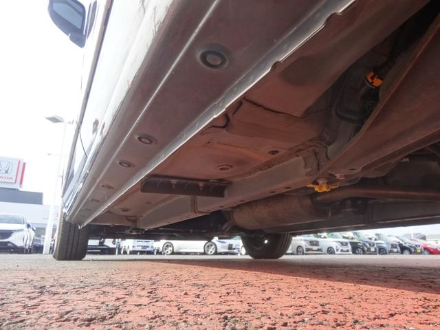 ムーヴキャンバス Xメイクアップリミテッド SAIII 7インチナビ/衝突被害軽減ブレーキ/全方位カメラ/両側電動スライドドア/LEDヘッドライト/オートマチックハイビーム/アイドリングストップ(32枚目)