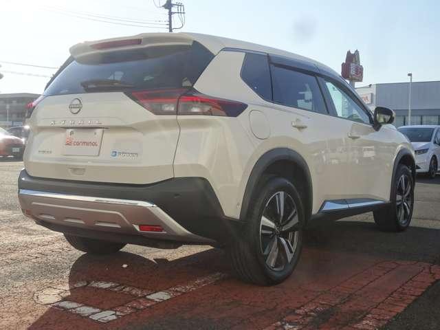 エクストレイル G e-4ORCE 12.3インチナビ/エマージェンシーブレーキ/アラウンドビューモニター/プロパイロット/スマートルームミラー/LEDヘッドライト(2枚目)