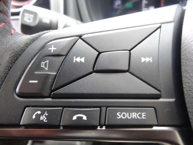 ノート ｅ－パワーニスモ　スマートルームミラー／前後ドライブレコーダー／７インチナビ／エマージェンシーブレーキ／アラウンドビューモニター／１６インチアルミホイール（7枚目）