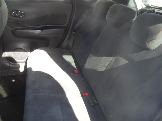 ノート ｅ－パワーニスモ　スマートルームミラー／前後ドライブレコーダー／７インチナビ／エマージェンシーブレーキ／アラウンドビューモニター／１６インチアルミホイール（41枚目）