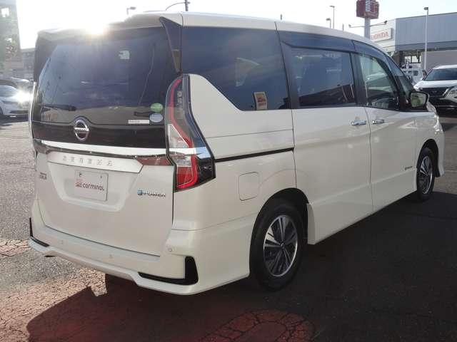 セレナ ｅ－パワー　ハイウェイスターＶ　１０インチナビ／エマージェンシーブレーキ／アラウンドビューモニター／プロパイロット／ＬＥＤヘッドライト／１５インチアルミホイール／ＥＴＣ（2枚目）
