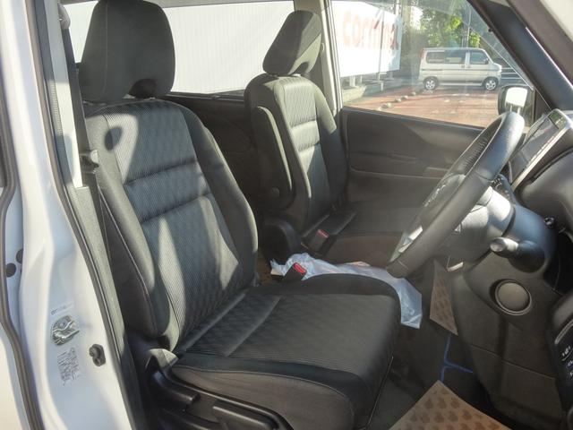 セレナ ｅ－パワー　ハイウェイスターＶ　１０インチナビ／エマージェンシーブレーキ／アラウンドビューモニター／プロパイロット／ＬＥＤヘッドライト／１５インチアルミホイール／ＥＴＣ（42枚目）