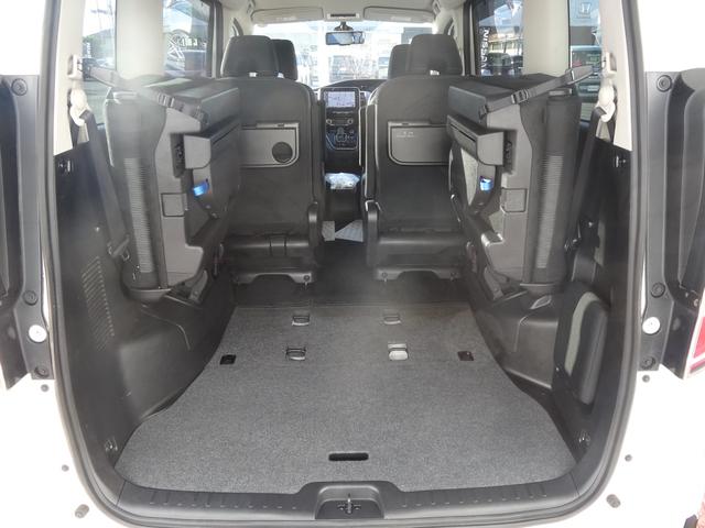 セレナ ｅ－パワー　ハイウェイスターＶ　１０インチナビ／エマージェンシーブレーキ／アラウンドビューモニター／プロパイロット／ＬＥＤヘッドライト／１５インチアルミホイール／ＥＴＣ（51枚目）