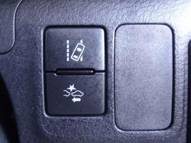 プロボックス １．５　ＤＸ　コンフォート　前後ドライブレコーダー／純正７インチナビ／　レーンキープ　Ｂカメラ　ナビＴＶ　運転席パワーウインドウ　プリクラッシュ　ダブルエアバック　メモリナビ　ワンセグＴＶ　エアバック　キーレスキー　マニュアルエアコン　ドラレコ　ＥＴＣ　パワーステアリング（7枚目）