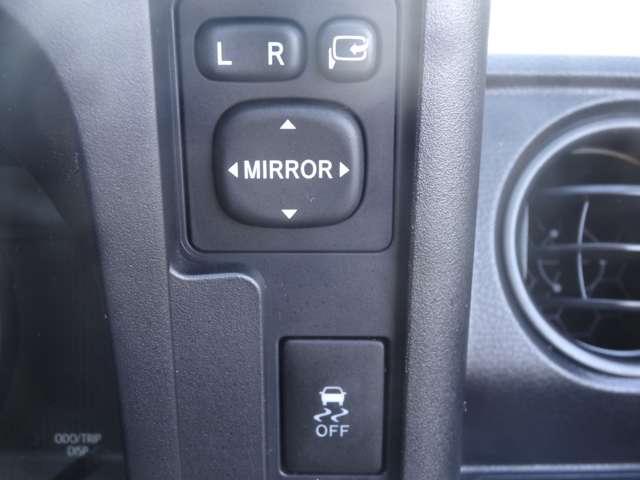 プロボックス １．５　ＤＸ　コンフォート　前後ドライブレコーダー／純正７インチナビ／　レーンキープ　Ｂカメラ　ナビＴＶ　運転席パワーウインドウ　プリクラッシュ　ダブルエアバック　メモリナビ　ワンセグＴＶ　エアバック　キーレスキー　マニュアルエアコン　ドラレコ　ＥＴＣ　パワーステアリング（8枚目）