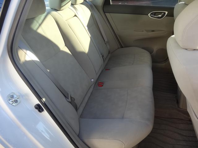 シルフィ Ｘ　純正７インチナビ／バックカメラ／ハロゲンヘッドライト／フロントフォグランプ／スマートキー／Ｂｌｕｅｔｏｏｔｈ接続／ダブルエアコン（41枚目）