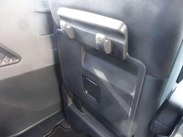 タント ６６０　カスタム　ＲＳ　純正７インチナビ／前方ドライブレコーダー／１　両側パワスライドドア　レーンキープＡ　ＩＳＴＯＰ　ＥＴＣ付き　メモリーナビゲーション　ナビＴＶ　ＡＡＣ　ワンセグ　ドライブレコーダー　ＬＥＤライト　サイドエアバッグ　キーフリー　セキュリティ　ＰＷ（20枚目）