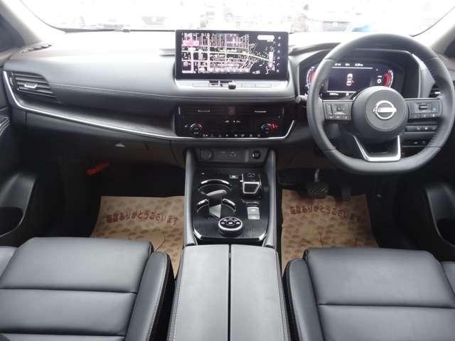 エクストレイル Ｇ　ｅ－４ＯＲＣＥ　１２．３インチナビ／前後ドライブレコーダー／アラウンドビューモニター／１９インチアルミホイール／シートヒーター／電動シート／電動リアゲート（2枚目）