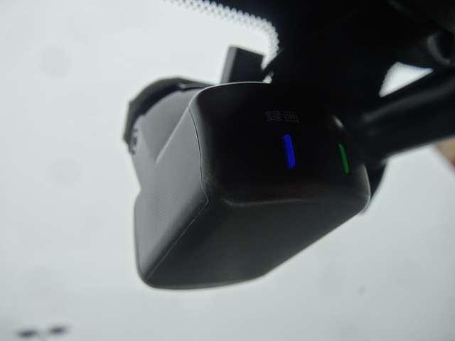 エクストレイル Ｇ　ｅ－４ＯＲＣＥ　１２．３インチナビ／前後ドライブレコーダー／アラウンドビューモニター／１９インチアルミホイール／シートヒーター／電動シート／電動リアゲート（6枚目）