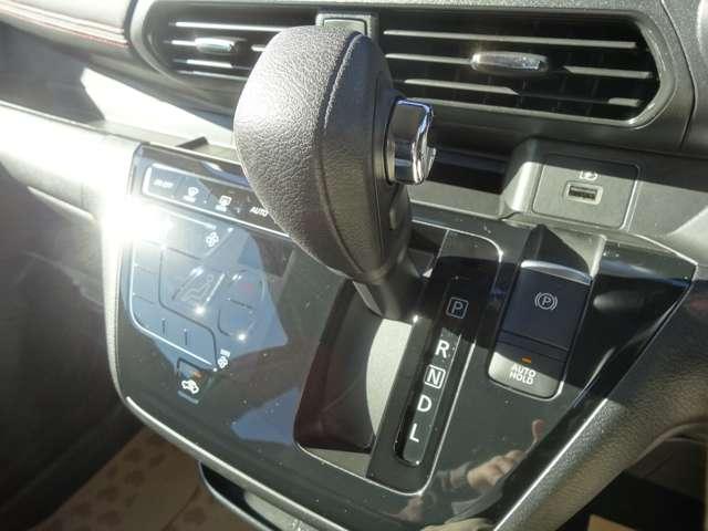 デイズ ６６０　ハイウェイスターＧターボ　プロパイロット　エディション　プロパイロット／純正９インチナビ／前後ドラ　アルミ　イモビ　エアバック　ＥＴＣ車載器　ＬＥＤヘッドライト　レーダークルーズ　インテリジェントキー　レーンアシスト　キーレス　ドライブレコーダー　サイドカメラ　アイドリングストップ　エアコン　ＡＢＳ（15枚目）