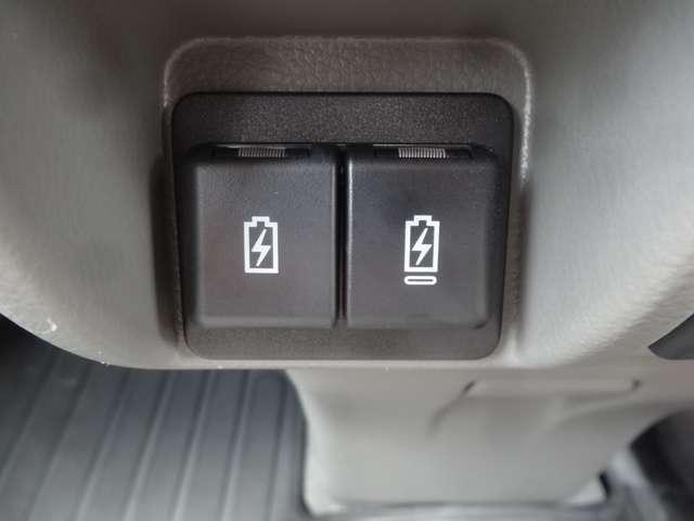 クリッパーバン ６６０　ＤＸ　ＧＬパッケージ　ハイルーフ　当社試乗車／純正７インチナビ／両側スライド　インテリジェントエマージェンシーブレーキ　ＬＥＤヘッドランプ　キーレス　パワーウィンドウ　レーンアシスト　アイドリングストップ　パワステ　運転席エアバック　助手席エアバック　エアコン　メモリーナビ（12枚目）