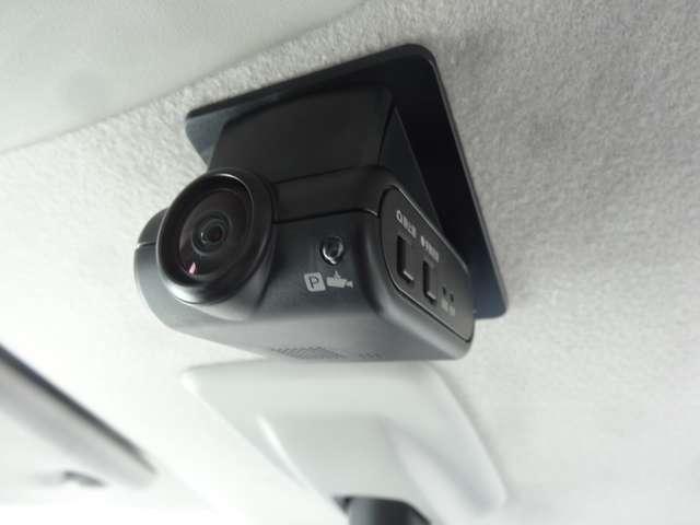 ルークス 660 ハイウェイスターX 9インチナビ/前後ドライブレコーダー/アラ アイスト 衝突被害軽減ブレ-キ マルチビューカメラ 車線逸脱警報装置 LED スマートキー パワーウィンドウ カーテンエアバック ドライブレコーダー ナビTV バックカメラ パワステ オートエアコン(5枚目)