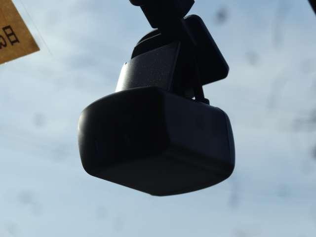 ルークス ６６０　ハイウェイスターＸ　アラウンドビューモニター／前後ドライブレ　アイスト　衝突被害軽減ブレ－キ　マルチビューカメラ　車線逸脱警報装置　ＥＴＣ　ＬＥＤ　スマートキー　パワーウィンドウ　ワンオーナー　カーテンエアバック　ドライブレコーダー　ナビＴＶ　バックカメラ（6枚目）