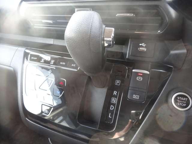 ルークス ６６０　ハイウェイスターＸ　プロパイロット　エディション　純正メモリーナビゲーション／プロパイロッ　左右パワースライドドア　アイドリング　イモビ　パノラマモニター　助手席エアバッグ　衝突軽減ブレーキ　ＰＷ　ナビ＆ＴＶ　１セグ　ＬＥＤヘッドライト　ＬＤＷ　スマートキー　ＥＴＣ　ドライブレコーダー　ＰＳ（18枚目）