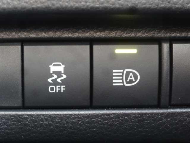 ハリアーハイブリッド Ｇ　ディスプレイオーディオ（コネクティッドナビ対応）／クルーズコントロール／バックカメラ／オートブレーキホールド／スマートルームミラー（11枚目）