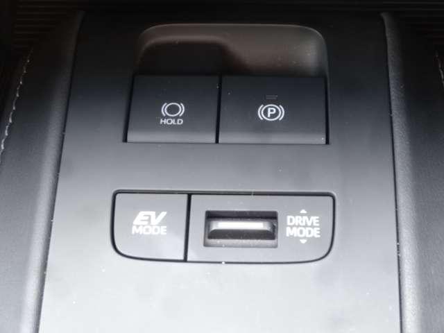 ハリアーハイブリッド Ｇ　ディスプレイオーディオ（コネクティッドナビ対応）／クルーズコントロール／バックカメラ／オートブレーキホールド／スマートルームミラー（15枚目）