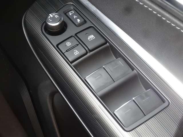 ハリアーハイブリッド Ｇ　ディスプレイオーディオ（コネクティッドナビ対応）／クルーズコントロール／バックカメラ／オートブレーキホールド／スマートルームミラー（28枚目）