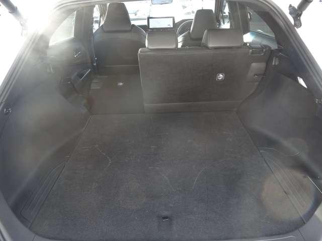 ハリアーハイブリッド Ｇ　ディスプレイオーディオ（コネクティッドナビ対応）／クルーズコントロール／バックカメラ／オートブレーキホールド／スマートルームミラー（56枚目）