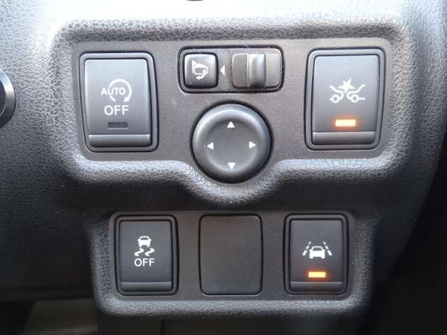 ノート １．２　Ｘ　ＤＩＧ－Ｓ　Ｖセレクション　プラスセーフティ　純正７インチＳＤナビ／アラウンドビューモニタ　アラウンドビューＭ　ｉストップ　リアカメラ　レーンアシスト　ドライブレコーダー　ワンオーナー車　盗難防止システム　Ｗエアバック　記録簿　エアバッグ　キーフリー　ＰＷ　ＡＢＳ　ＴＶナビ　メモリーナビ（3枚目）