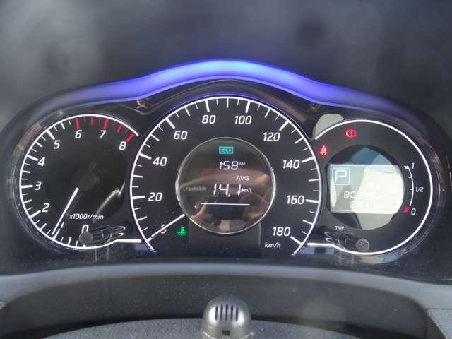 ノート １．２　Ｘ　ＤＩＧ－Ｓ　Ｖセレクション　プラスセーフティ　純正７インチＳＤナビ／アラウンドビューモニタ　アラウンドビューＭ　ｉストップ　リアカメラ　レーンアシスト　ドライブレコーダー　ワンオーナー車　盗難防止システム　Ｗエアバック　記録簿　エアバッグ　キーフリー　ＰＷ　ＡＢＳ　ＴＶナビ　メモリーナビ（7枚目）