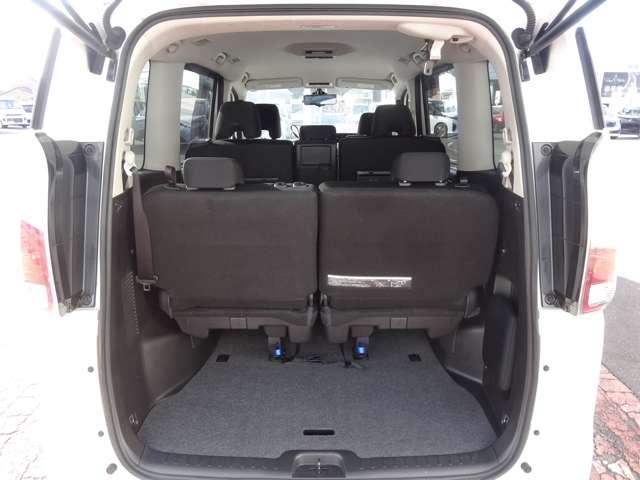 セレナ 2.0 XV プロパイロット/スマートルームミラー/アラ 360度カメラ オートハイビーム ドライブレコーダ 三列シート LEDヘッド レーダークルーズコントロール 両側自動ドア レーンキープアシスト スマートキー(55枚目)