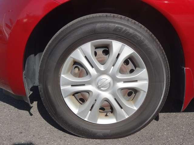 ノート １．２　Ｘ　ＤＩＧ－Ｓ　Ｖセレクション　プラスセーフティ　アラウンドビューモニター／カロッツェリア７　地デジＴＶ　パワーウィンドウ　パワステ　車線逸脱警告　ｉ－ｓｔｏｐ　リアカメラ　スマートキー＆プッシュスタート　ワンオーナー車　盗難防止システム　ＴＶナビ（39枚目）