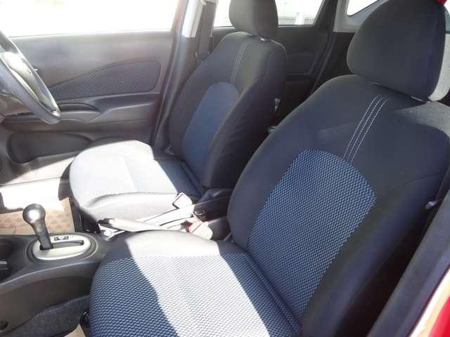 ノート １．２　Ｘ　ＤＩＧ－Ｓ　Ｖセレクション　プラスセーフティ　アラウンドビューモニター／カロッツェリア７　地デジＴＶ　パワーウィンドウ　パワステ　車線逸脱警告　ｉ－ｓｔｏｐ　リアカメラ　スマートキー＆プッシュスタート　ワンオーナー車　盗難防止システム　ＴＶナビ（50枚目）