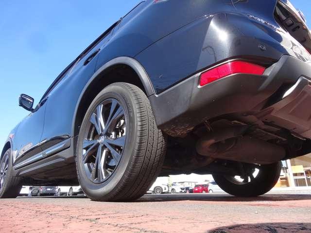 エクストレイル ２０Ｘｉ　Ｖセレクション　プロパイロット／スマートルームミラー／アラウンドビューモニター／シートヒーター／電動シート／電動リアゲート／９インチナビ／前後ドライブレコーダー／１８インチアルミホイール（50枚目）