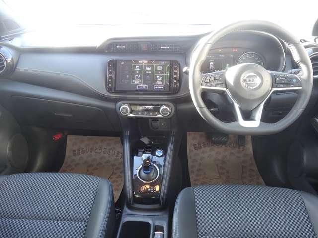 キックス Ｘ　プロパイロット／スマートルームミラー／純正９インチナビ／１７インチアルミホイル／アラウンドビューモニター／社外ドライブレコーダー／ＬＥＤヘッドライト／ＥＴＣ（2枚目）