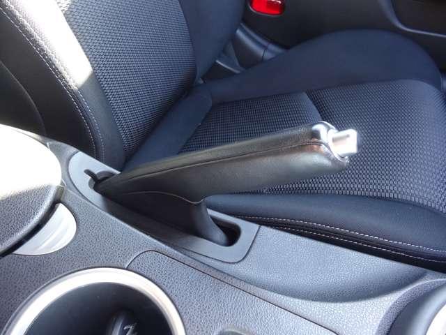 フェアレディＺ ベースグレード　６速ＭＴ　社外ナビ　ストラーダＣＮ－ＲＥ０６Ｄ　　サイドステップ　リアアンダースポイラー　バックカメラ　ＥＴＣ　純正１８インチアルミホイール　禁煙車（29枚目）