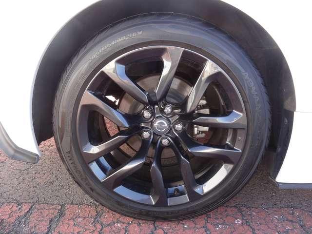 フェアレディＺ ベースグレード　６速ＭＴ　社外ナビ　ストラーダＣＮ－ＲＥ０６Ｄ　　サイドステップ　リアアンダースポイラー　バックカメラ　ＥＴＣ　純正１８インチアルミホイール　禁煙車（41枚目）