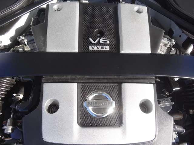 フェアレディＺ ベースグレード　６速ＭＴ　社外ナビ　ストラーダＣＮ－ＲＥ０６Ｄ　　サイドステップ　リアアンダースポイラー　バックカメラ　ＥＴＣ　純正１８インチアルミホイール　禁煙車（46枚目）