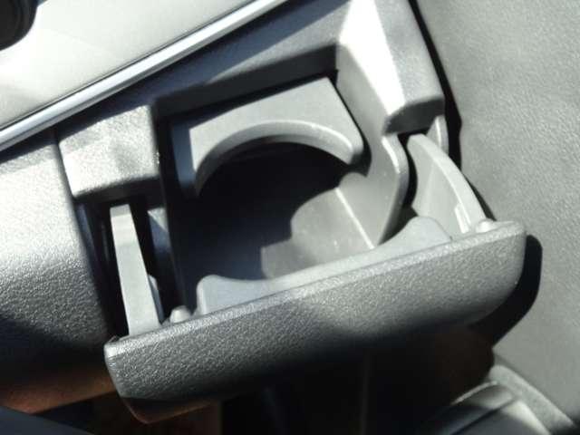 ノート Ｘ　純正９インチナビ　アラウンドビューモニター　エマージェンシーブレーキ　ブラインドスポットモニター　前後ドライブレコーダー　Ｂｌｕｅｔｏｏｔｈ　スマートルームミラー　禁煙車（68枚目）