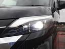 明るいLEDヘッドライト採用。夜の運転も安心です♪
