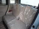 リアシート（助手席側より）